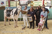 Vaca Gran Campeona Reserva de Cantabria 2024 y Vaca Adulta Subcampeona