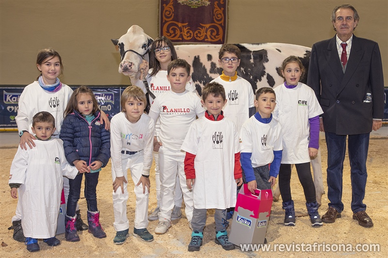 Manejadores infantiles y juez