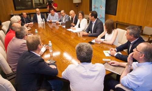 Castilla y Len se compromete a financiar la Escuela Nacional de...