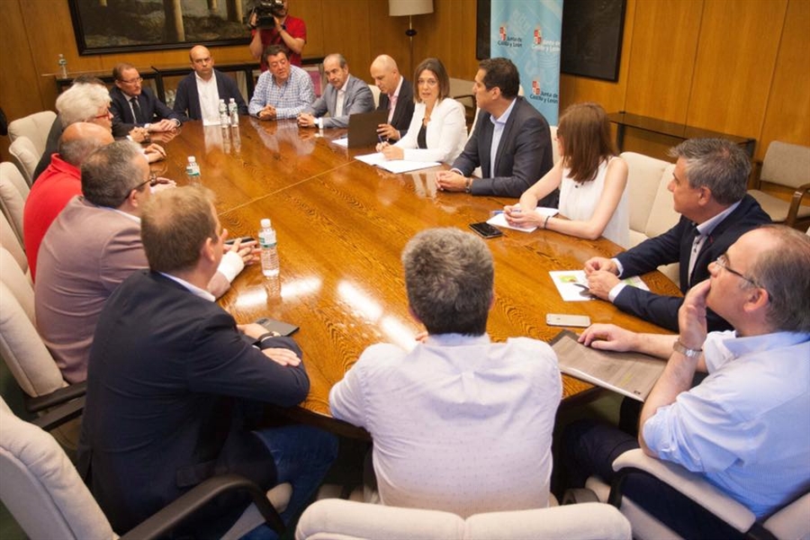 Castilla y Len se compromete a financiar la Escuela Nacional de...