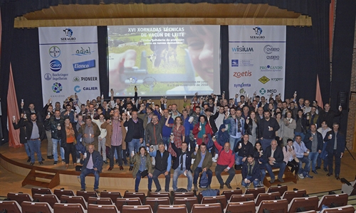 Las XVI Jornadas T�cnicas de Vacuno de Leche de Seragro reunieron a...