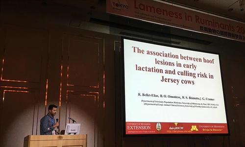 La podologa bovina espaola participa en la Conferencia Internacional...