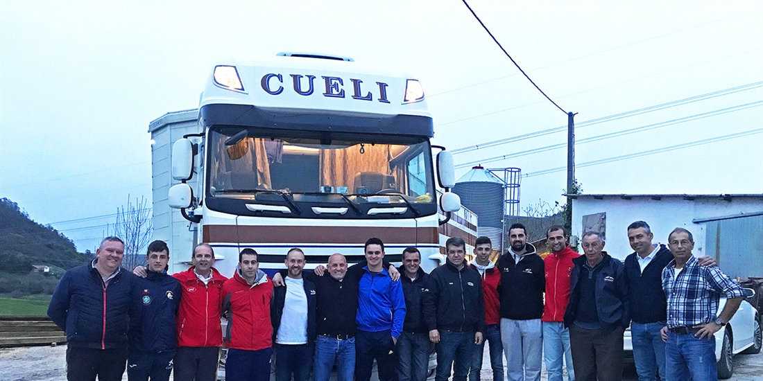 El equipo espa�ol de raza holstein ya est� en camino a Libramont