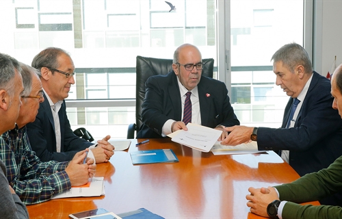 AFCA renueva el acuerdo de colaboración con la Consejería de Cantabria...