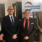 Santiago de Andrés, reelegido vicepresidente de la Federación Europea de Sanidad Animal Animalhealth Europe