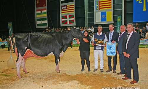 Llinde Ariel Jordan, de SAT Ceceño, Vaca Gran Campeona Nacional CONAFE 2019