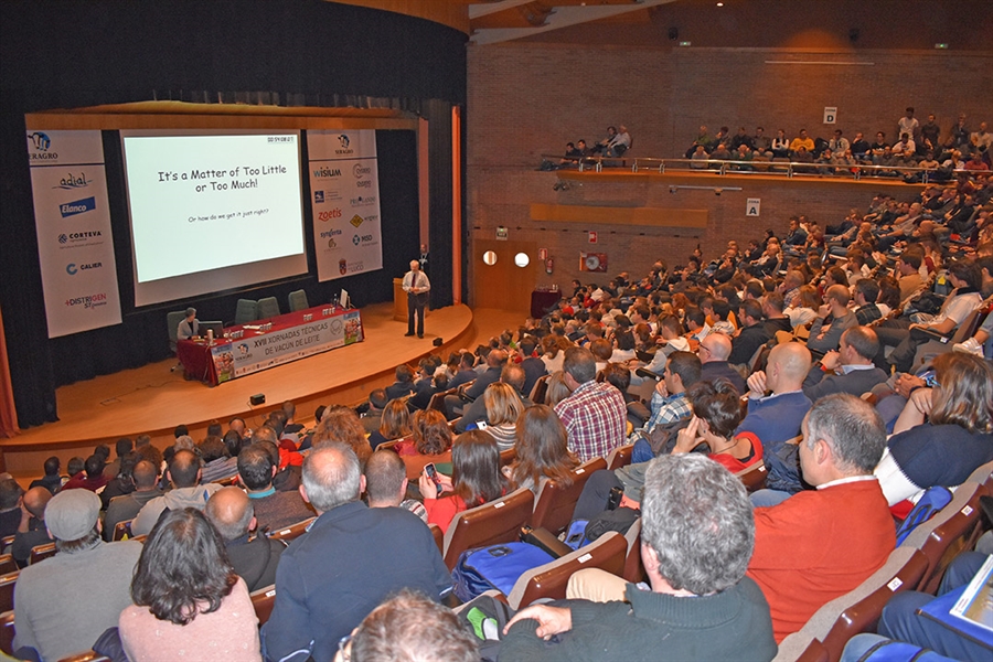 Las XVII Jornadas Tcnicas de Vacuno de Leche de Seragro renen a ms...