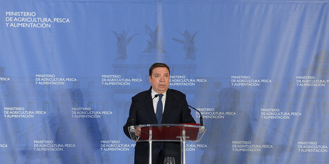 Luis Planas destaca el dilogo como clave para afrontar la nueva...