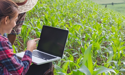 El Colegio de Ingenieros Agrnomos presenta 20 medidas agronmicas para...
