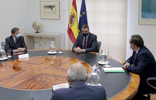 Pedro Sánchez analiza las oportunidades de la nueva PAC para España con...