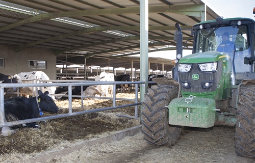 PIB agrcola retoma valores negativos al caer un 1,2% en el tercer...