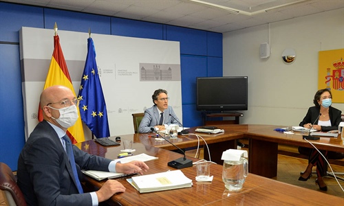 El Gobierno reanuda las reuniones con las CC. AA. para disear los...