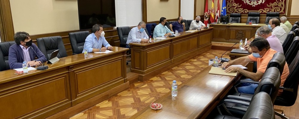 La Diputaci�n de �vila destinar� 200.000 euros a compra y transporte de...