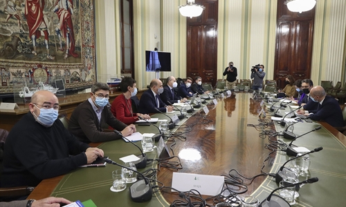 Reunin de los agentes del sector lcteo en el Ministerio de Agricultura