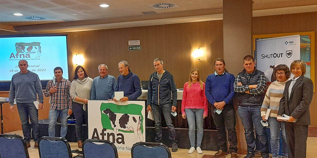 AFNA homenajea a seis trabajadores que llevan ms de 25 aos en la...