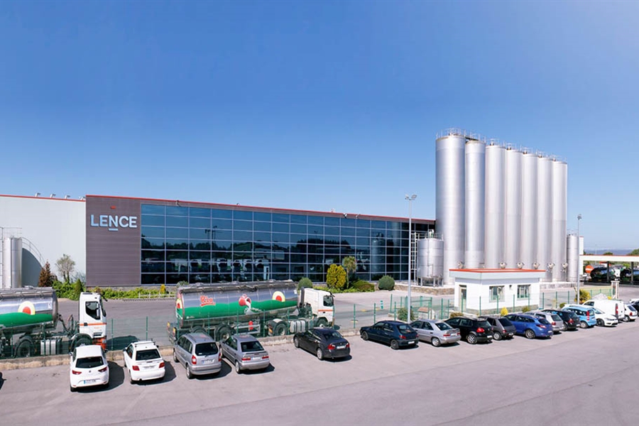 Grupo Lence dice que si vendiese su empresa el sector lcteo gallego...