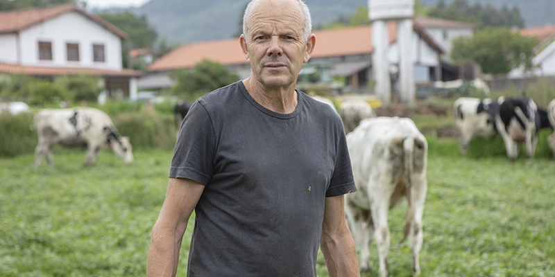 Ganadera Too Patallo (Cudillero, Asturias): Animara a ser ganadero. La leche s tiene futuro