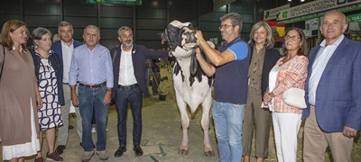 El consejero de Asturias inaugura Agropec 2022, marco del 42º Concurso Nacional CONAFE de la Raza Frisona