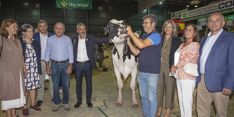 El consejero de Asturias inaugura Agropec 2022, marco del 42 Concurso Nacional CONAFE de la Raza Frisona