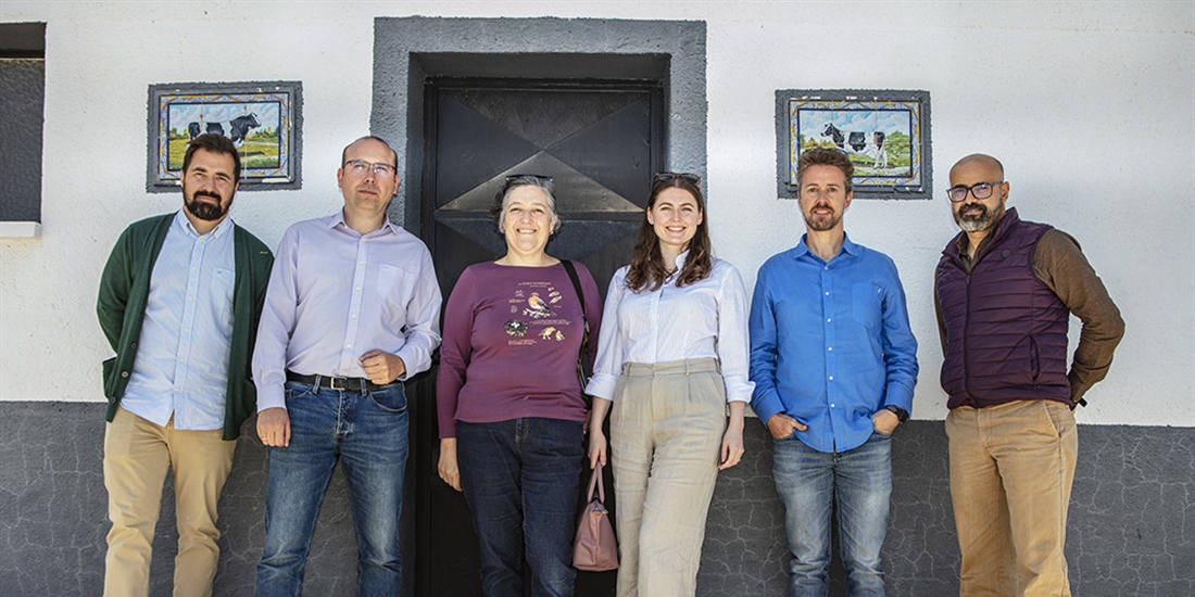 CONAFE recibe la visita de la Dra. Caeli Richardson, experta canadiense...