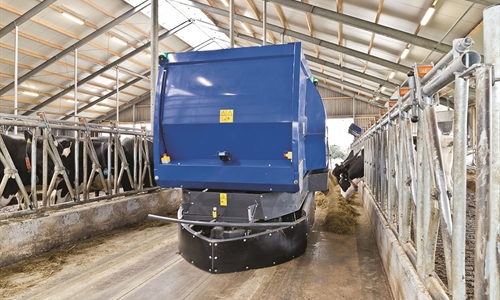 DeLaval lanza un nuevo robot de alimentacin autnomo