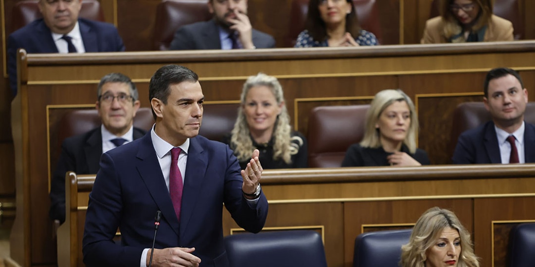 Pedro S�nchez promete fortalecer la Ley de la Cadena Alimentaria y...