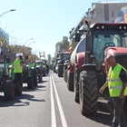 Las protestas de ganaderos y agricultores continan por tercera jornada consecutiva