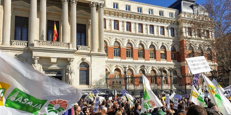 ASAJA, COAG y UPA mantienen los actos de protesta en Madrid el prximo 26 de febrero