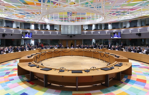Los ministros de la Unin Europea piden "rpidamente" ms medidas para...
