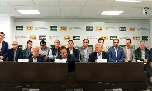 Asaja, COAG y Cooperativas Agro-alimentarias presentan al Gobierno un...