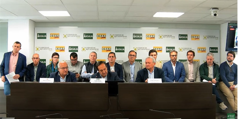 Asaja, COAG y Cooperativas Agro-alimentarias presentan al Gobierno un documento con 12 medidas para renegociar las soluciones al campo