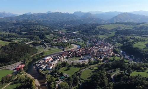 LXXX Concurso-Exposici�n Oficial de Ganados del Oriente de Asturias (El...