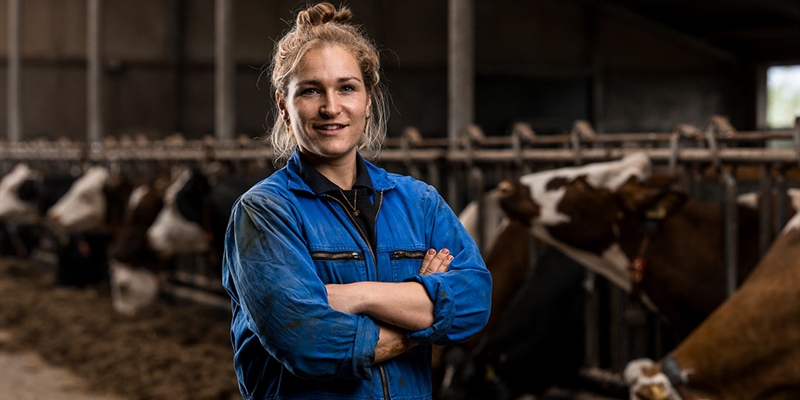 Iris van den Berg: "En caso de duda, la vaca va al potro lo antes posible"