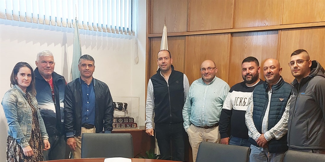 Manuel Sandamil contina como presidente de FEFRIGA