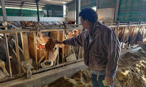 CLUN mantendr su colaboracin con la ONG Ecos del Sur para formar y...