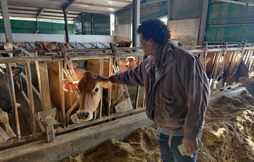 CLUN mantendr su colaboracin con la ONG Ecos del Sur para formar y...