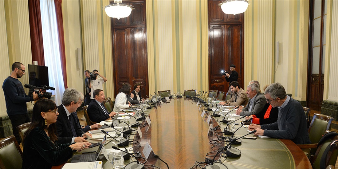 Luis Planas hace un balance "muy satisfactorio" tras cumplir el 90 % de...