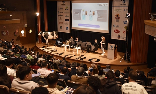 Las XXII Jornadas Tcnicas de Vacuno Lechero de Seragro se celebrarn...