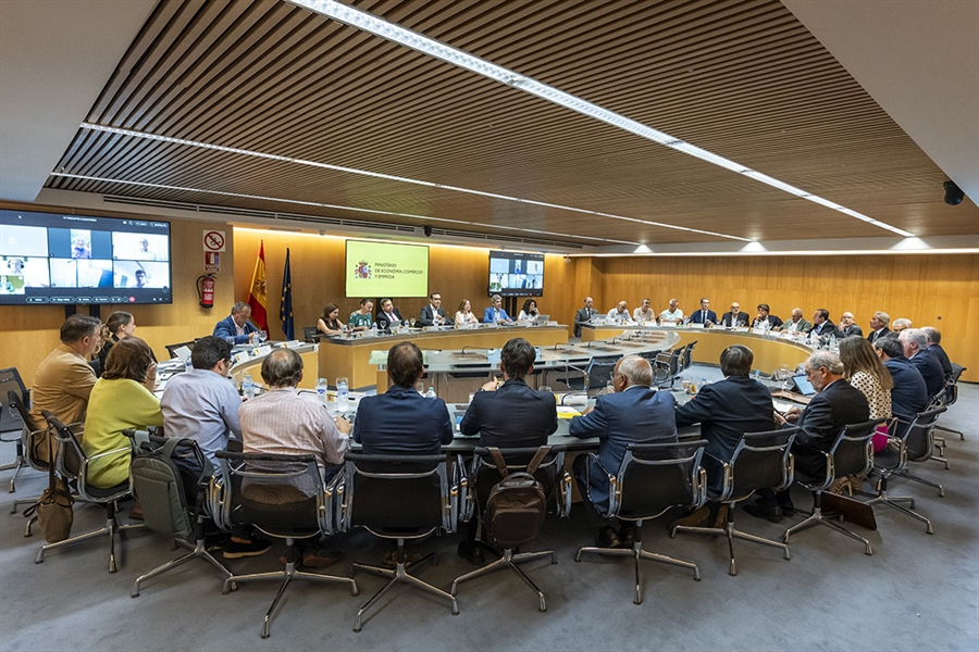 El Gobierno comparte con el sector agroalimentario informacin sobre el...