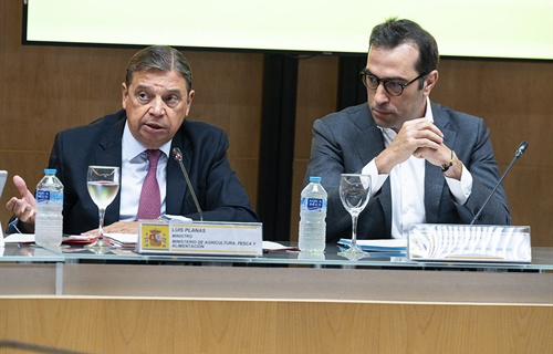 La cadena alimentaria incide en el "mal acuerdo" de aranceles UE-EE.UU....