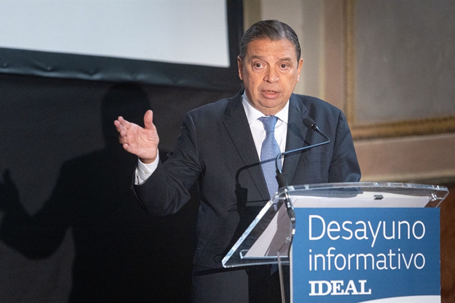 Luis Planas pide unidad para lograr una PAC que responda a las...