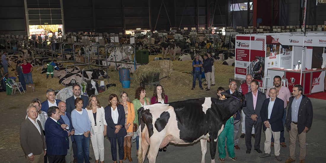 Agropec, marco del 45 Concurso Nacional de la Raza Frisona de CONAFE,...