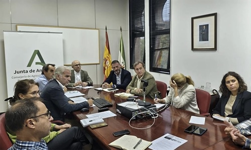 La Junta de Andaluca y el sector ganadero acuerdan no desplazar al...