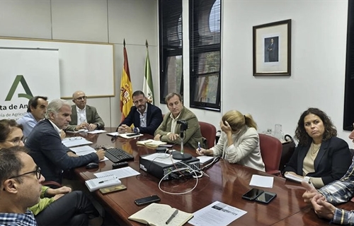 La Junta de Andaluca y el sector ganadero acuerdan no desplazar al...