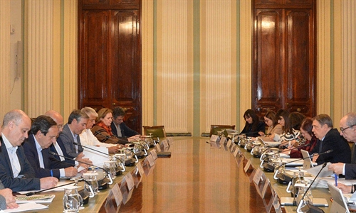 El Gobierno y el sector agrario comparten su petici�n de una Pol�tica...