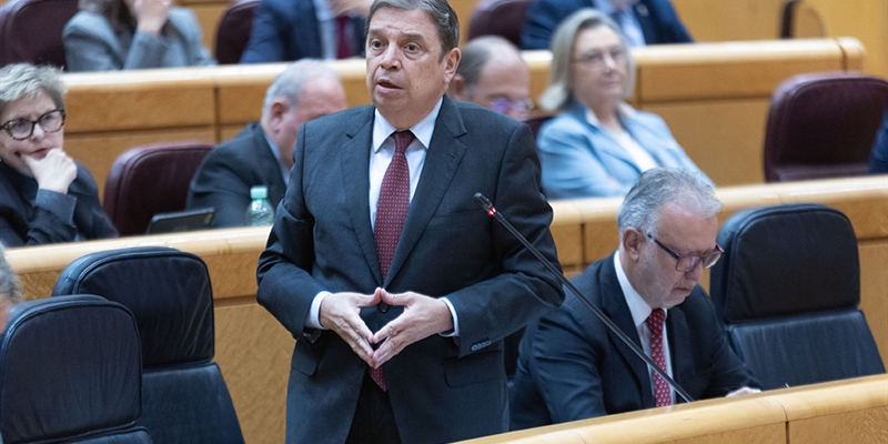 El ministro Luis Planas pide tranquilidad a los ganaderos de vacuno de �lava y Vizcaya ante la Dermatosis Nodular Contagiosa