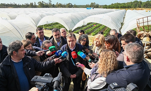 El Gobierno destaca la unidad de acci�n de Espa�a para negociar la PAC...