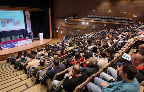 Sanidad animal, dise�o de instalaciones y relevo generacional, temas...