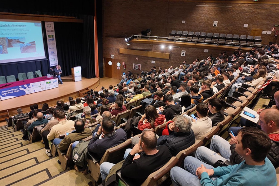 Sanidad animal, dise�o de instalaciones y relevo generacional, temas...