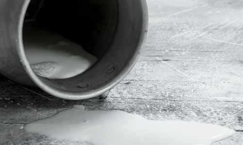 FENIL ve "leg�tima" la protesta de los ganaderos por el precio de la leche